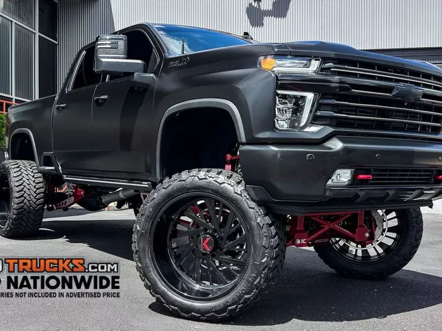 2023 Chevrolet Silverado 2500HD High Country photo 1