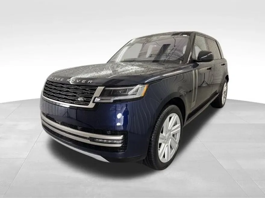 2023 Land Rover Range Rover SE photo 1