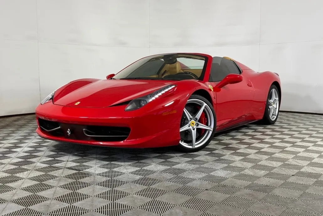 2013 Ferrari 458 Italia Spider photo 1