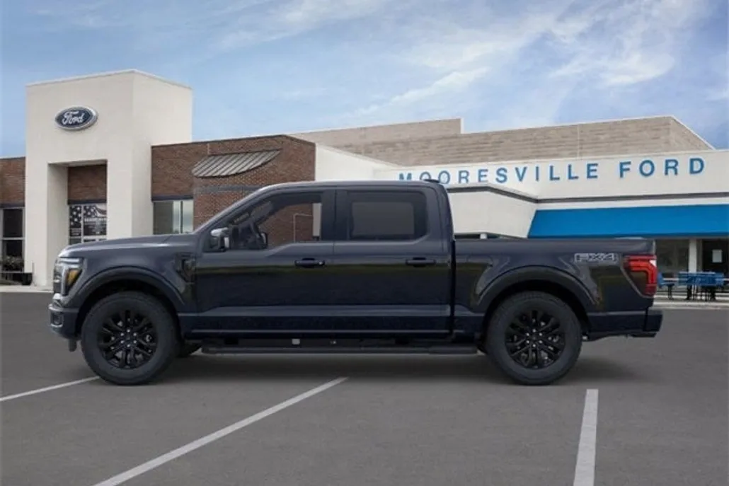 2025 Ford F-150 Lariat photo 1