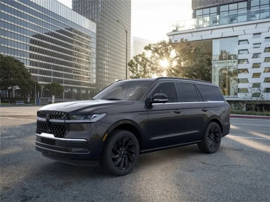2025 Lincoln Navigator Reserve photo 1
