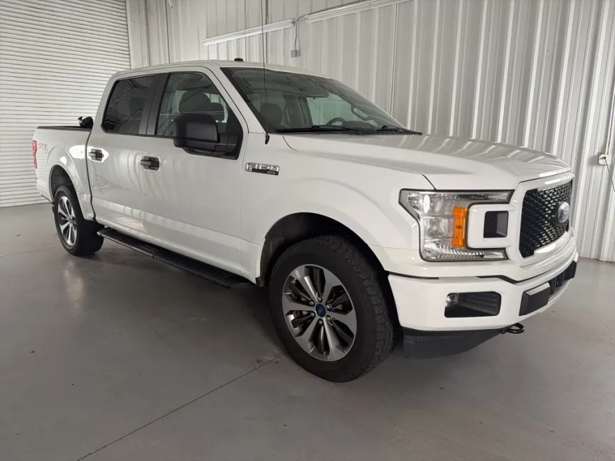 2019 Ford F-150 XL photo 1