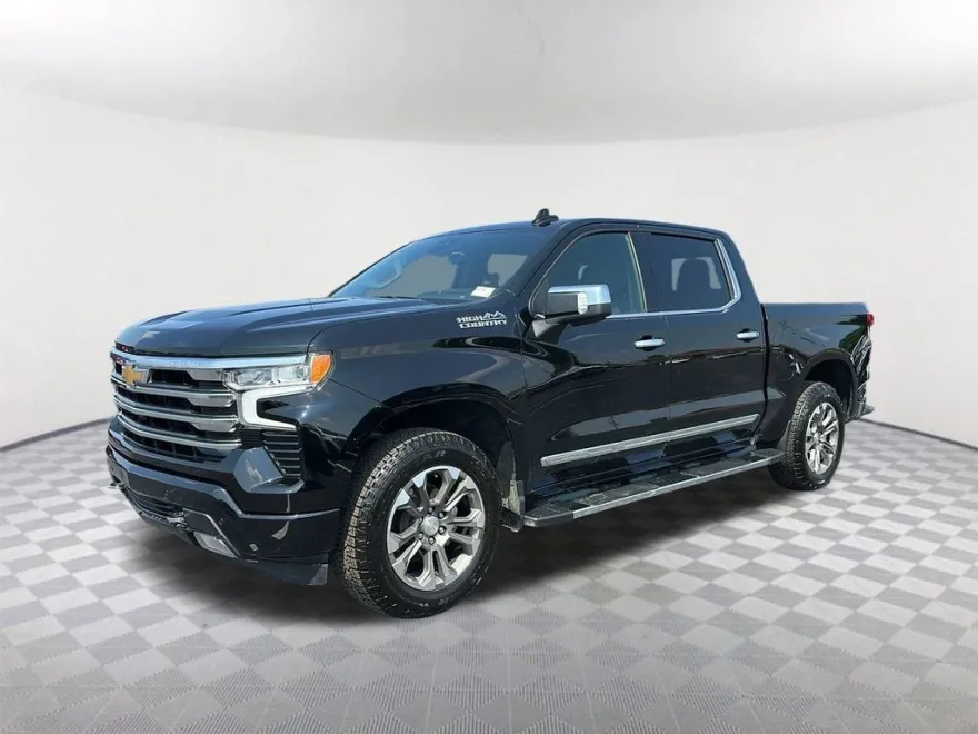 2023 Chevrolet Silverado 1500 High Country photo 1