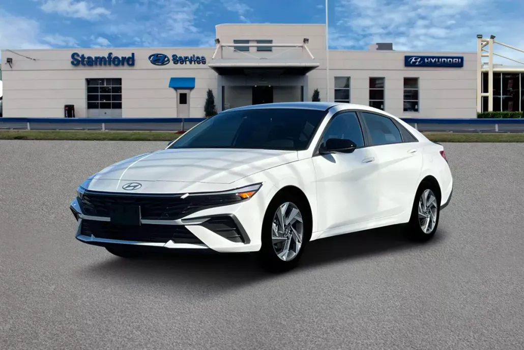 2025 Hyundai Elantra SEL Sport photo 1