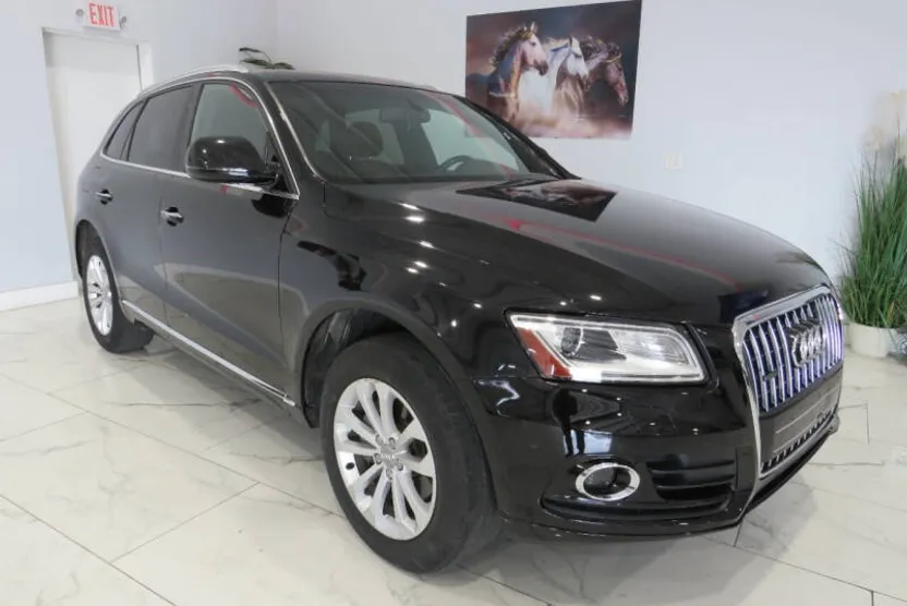 2015 Audi Q5 2.0T Premium Plus photo 1