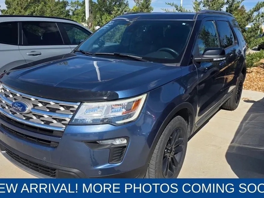 2018 Ford Explorer XLT photo 1