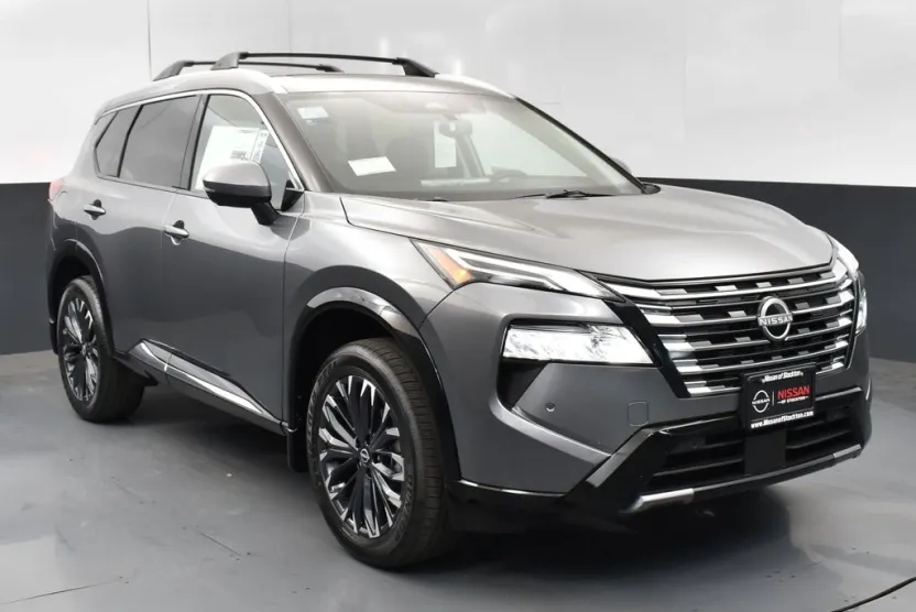 2026 Nissan Rogue Platinum photo 1
