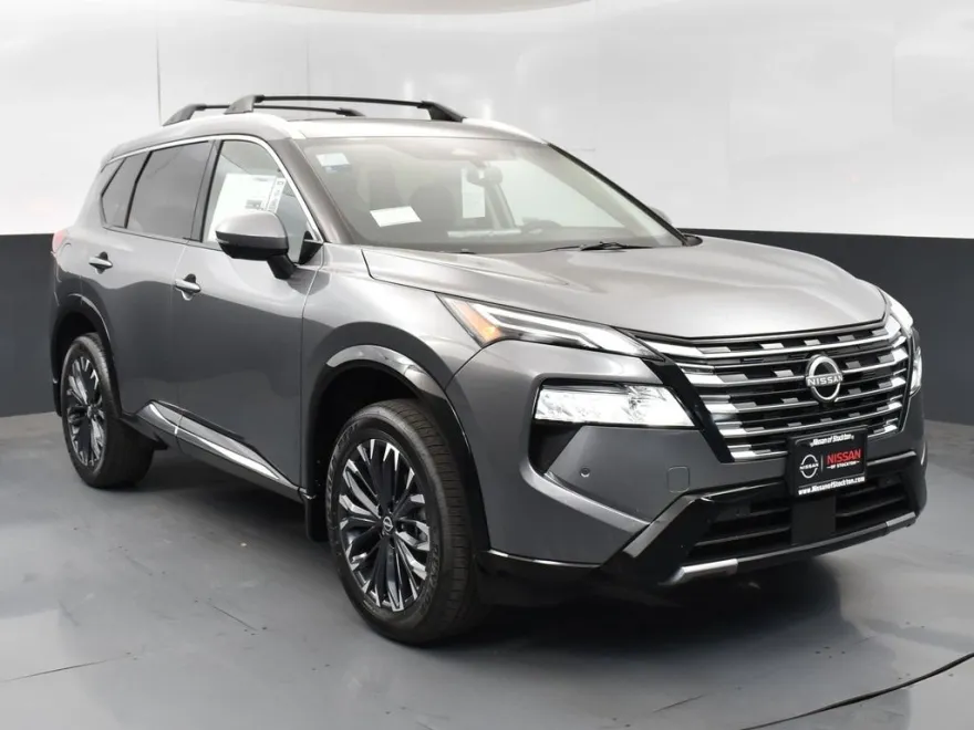 2026 Nissan Rogue Platinum photo 1