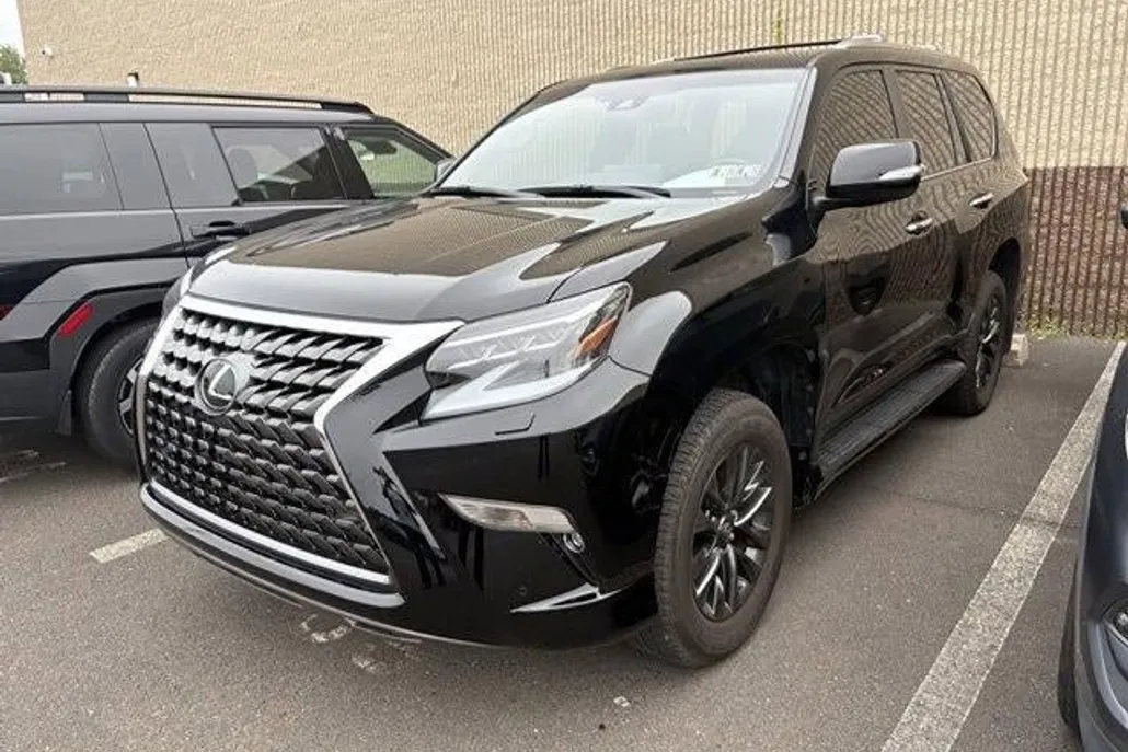 2023 Lexus GX 460 Premium photo 1