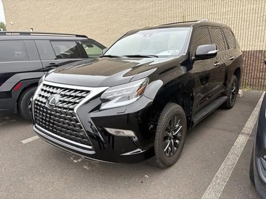 2023 Lexus GX 460 Premium photo 1