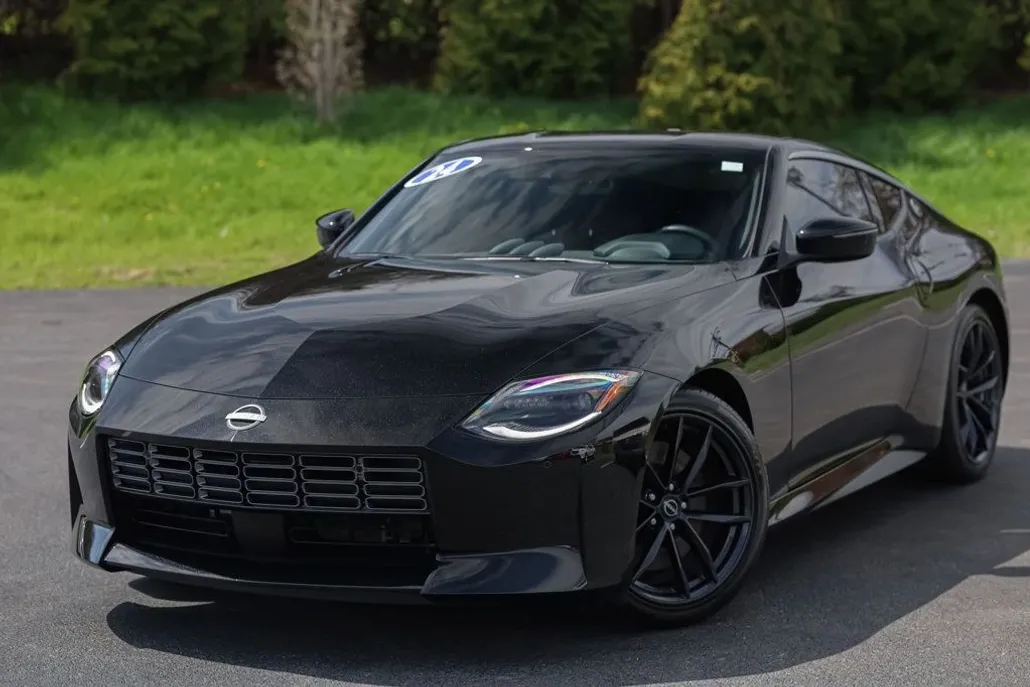 2024 Nissan Z Performance photo 1