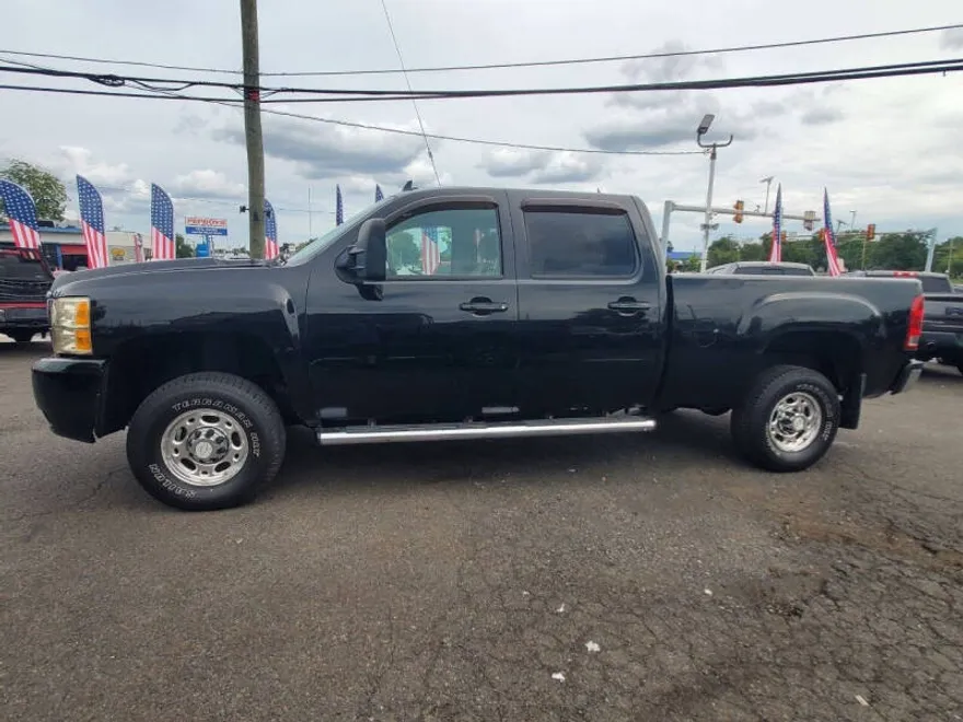 2009 Chevrolet Silverado 2500HD LTZ photo 1