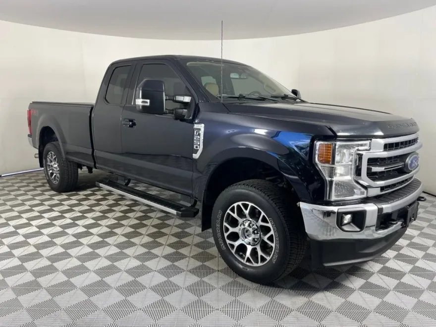2022 Ford F-250 Lariat photo 1