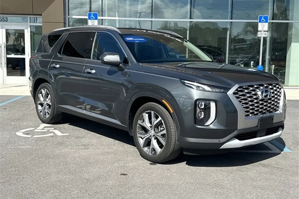 2022 Hyundai Palisade SEL photo 1