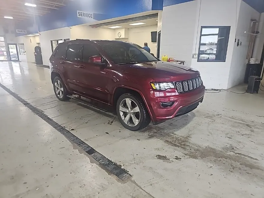 2019 Jeep Grand Cherokee Altitude photo 1