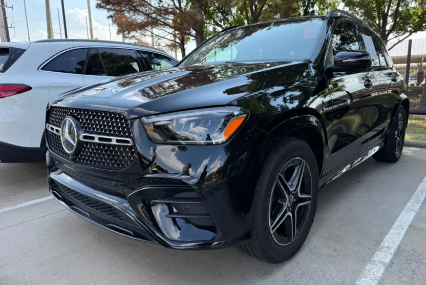 2025 Mercedes Benz GLE 350 4MATIC photo 1