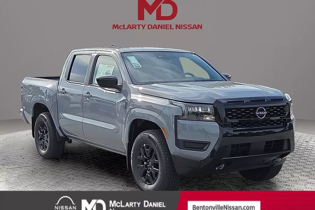 2026 Nissan Frontier Crew Cab SV photo 1