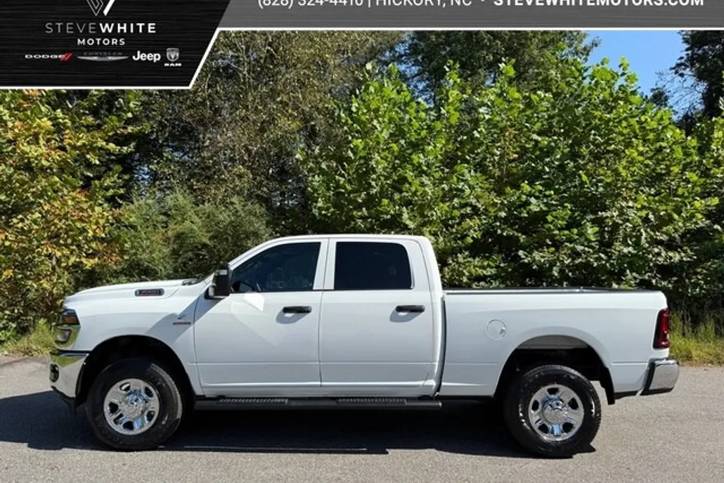 2026 Ram 3500 Tradesman photo 1