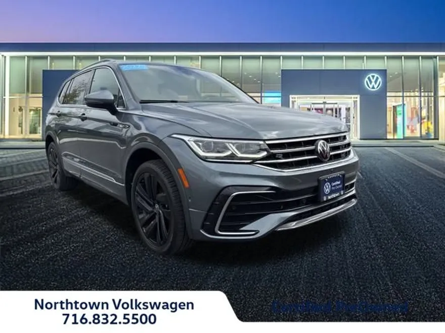 2022 Volkswagen Tiguan SEL R-Line photo 1