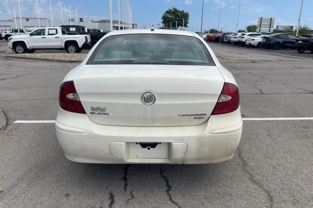 2005 Buick LaCrosse CXL photo 1