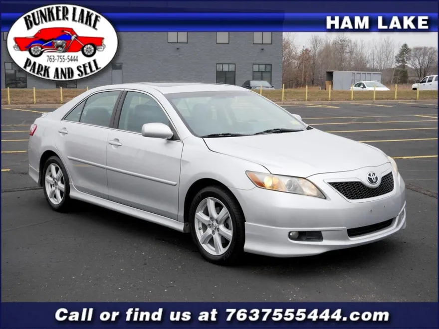 2009 Toyota Camry photo 1