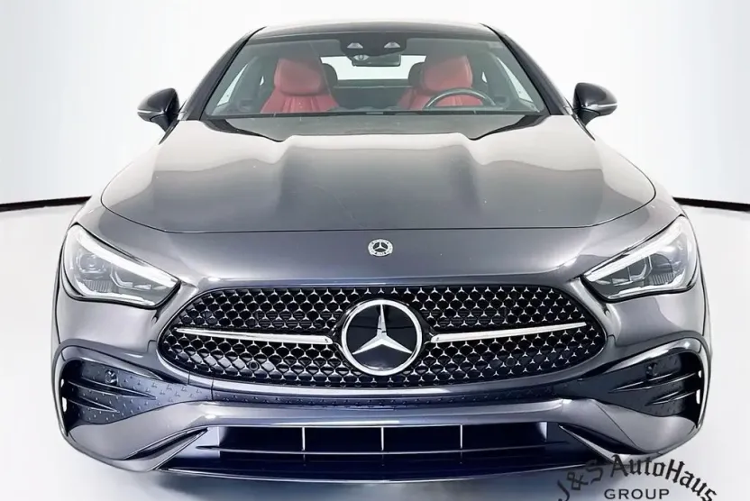 2024 Mercedes Benz CLE 300 4MATIC photo 1