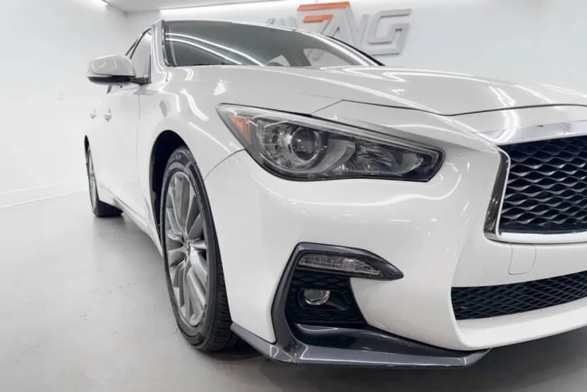 2018 Infiniti Q50 3.0t LUXE photo 1