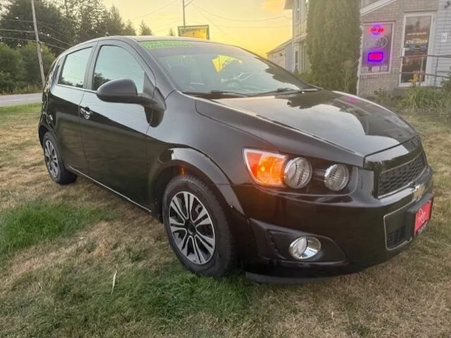 2012 Chevrolet Sonic LTZ photo 1