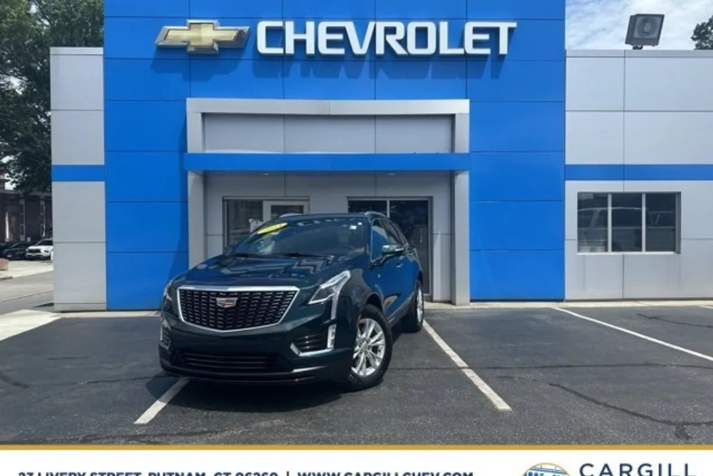 2024 Cadillac XT5 Luxury photo 1