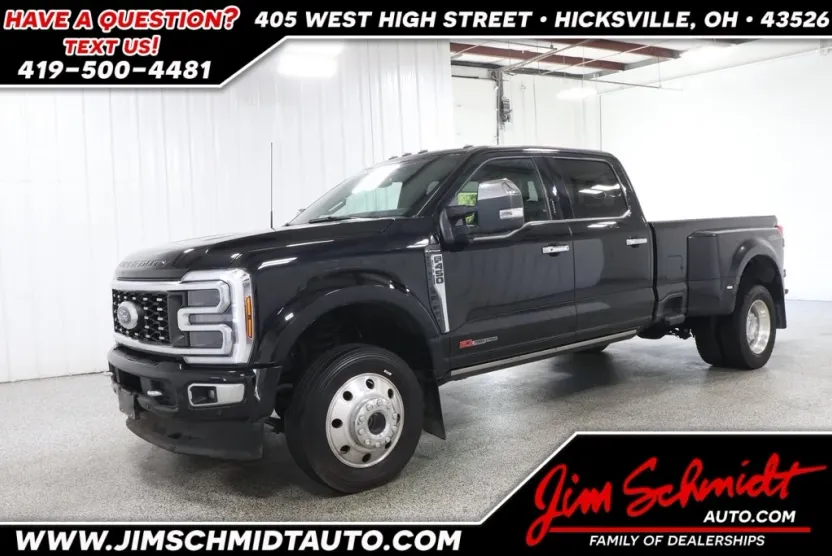 2024 Ford F-450 photo 1