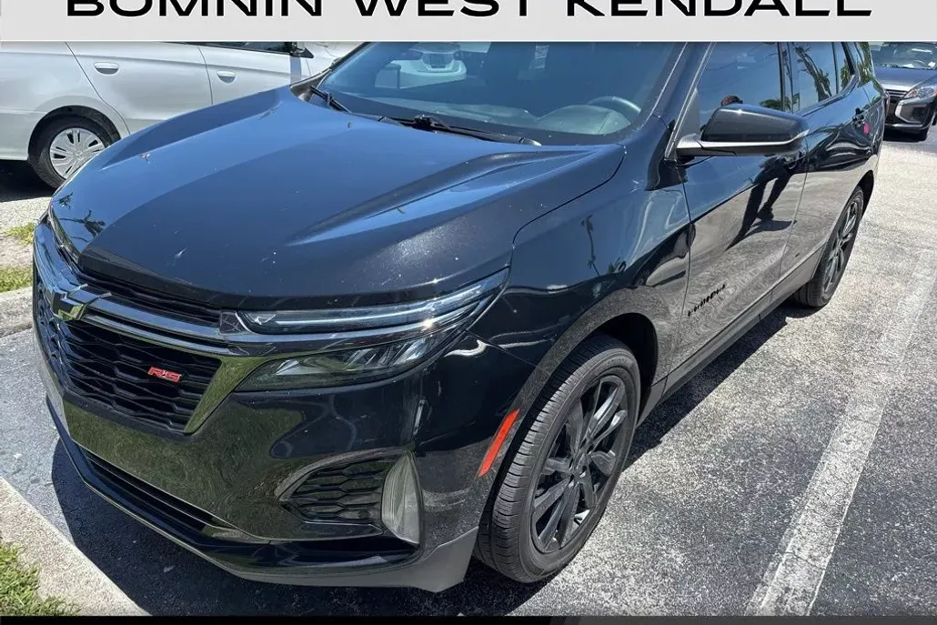 2023 Chevrolet Equinox RS photo 1