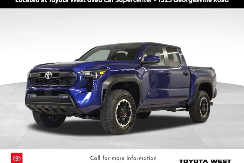 2025 Toyota Tacoma SR5 photo 1