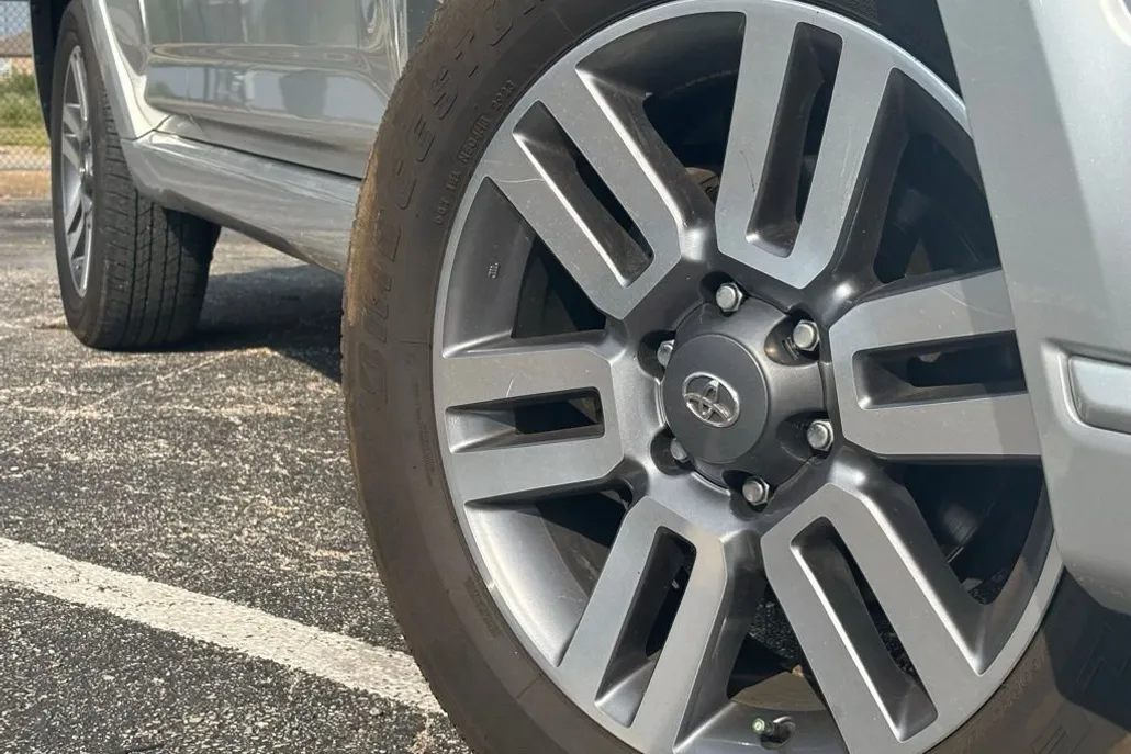 2023 Toyota 4Runner TRD Sport photo 1