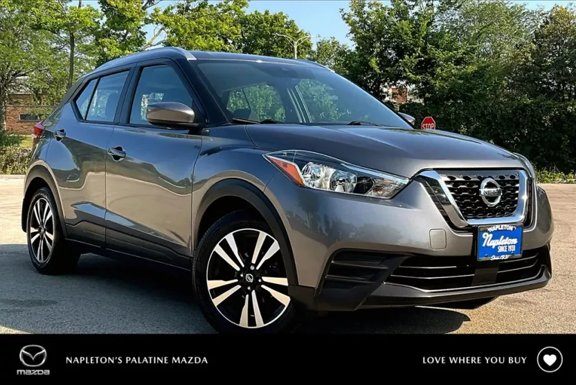 2020 Nissan Kicks SV photo 1