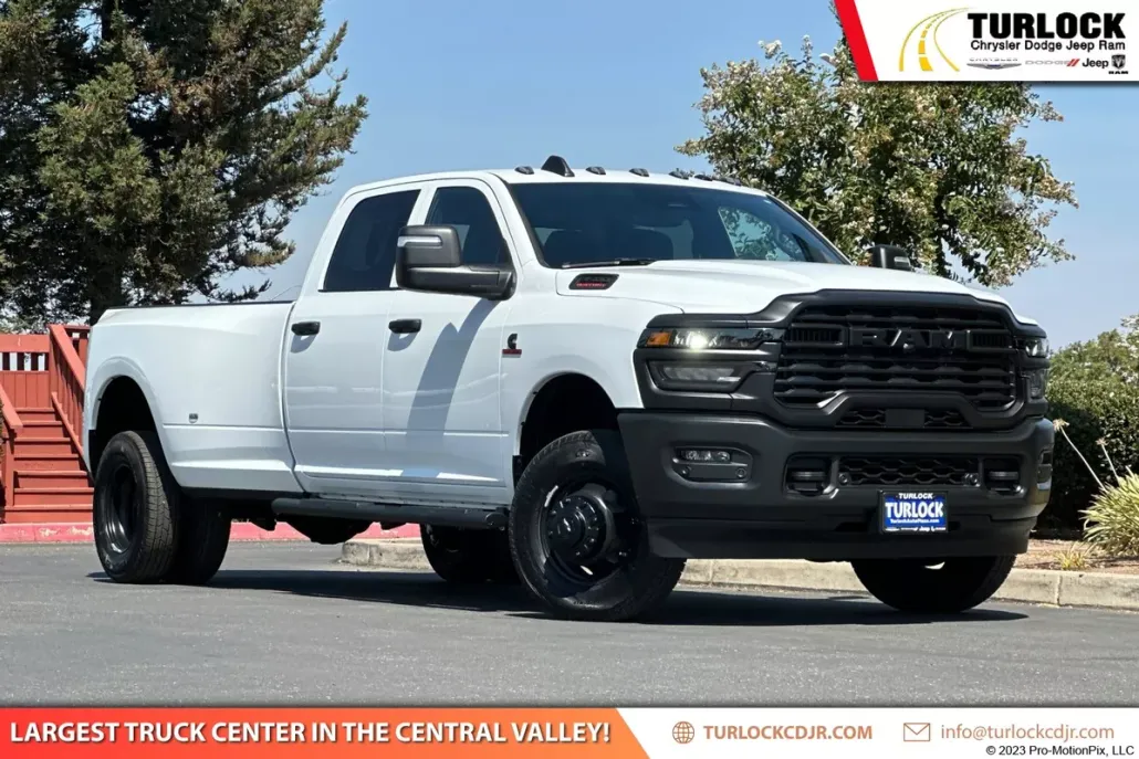2026 Ram 3500 Tradesman photo 1