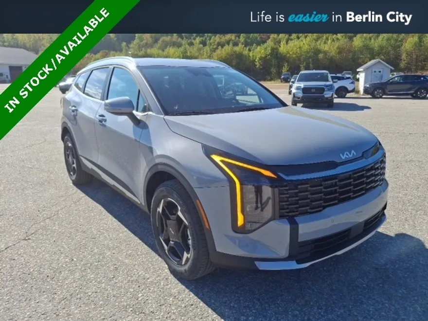 2026 Kia Sportage EX photo 1