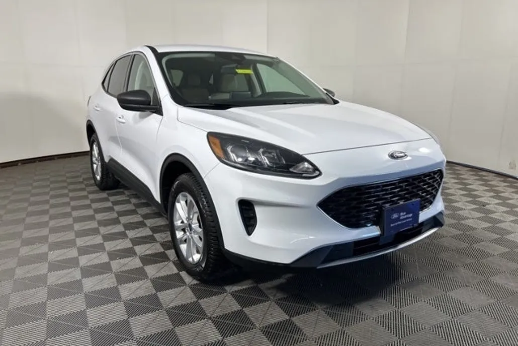 2022 Ford Escape SE photo 1
