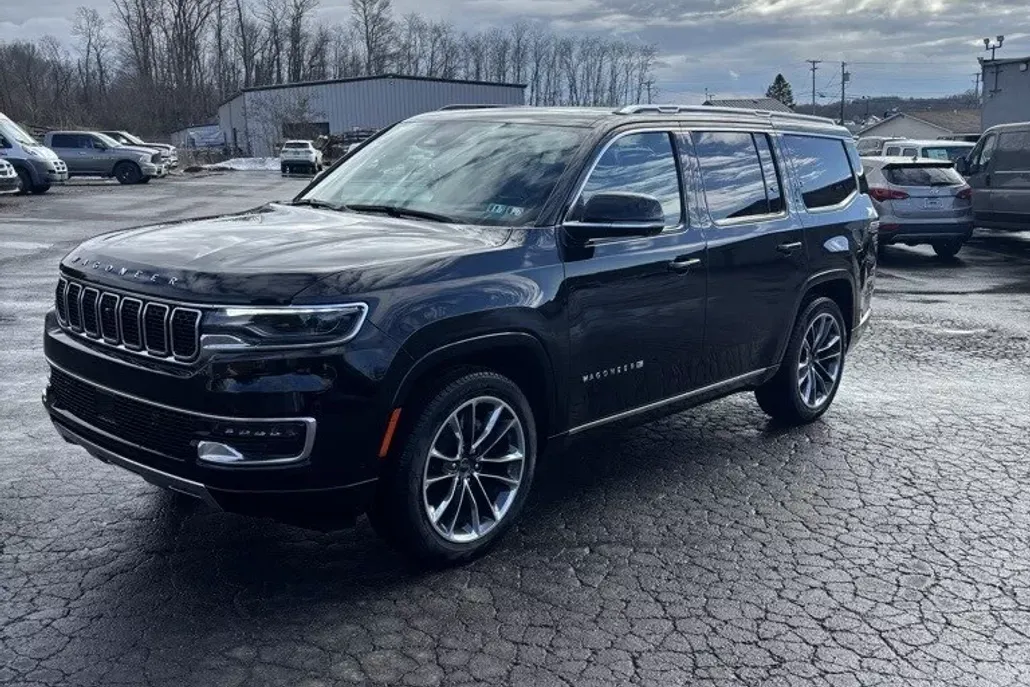 2024 Jeep Wagoneer Series III photo 1