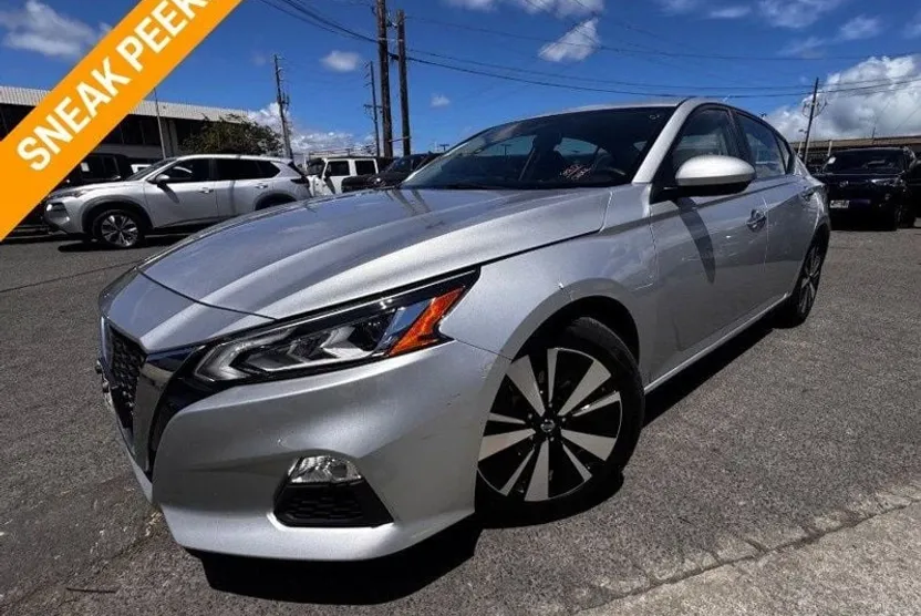 2022 Nissan Altima 2.5 SV photo 1