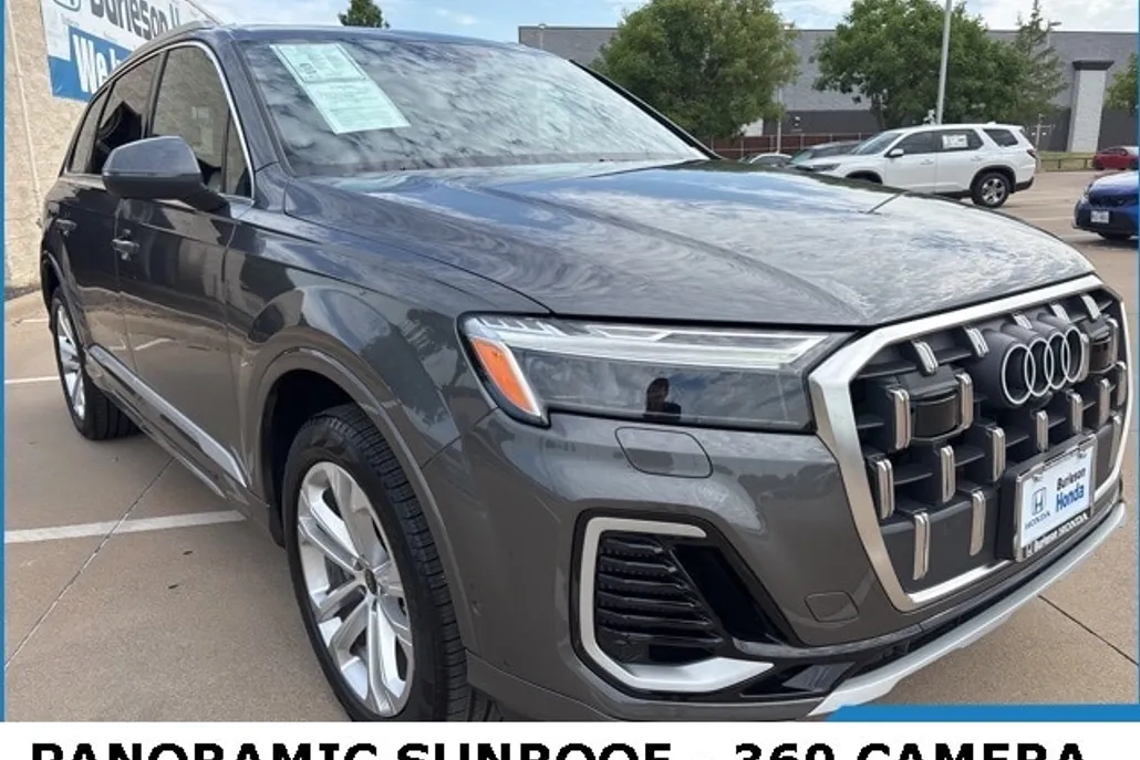 2025 Audi Q7 55 Premium photo 1