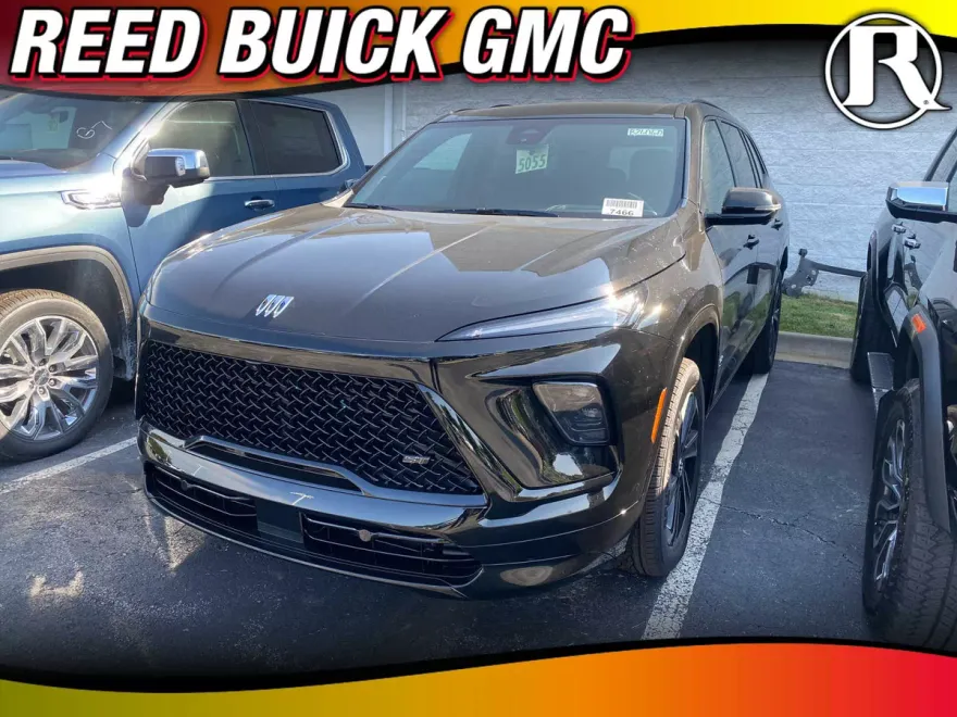 2026 Buick Enclave Sport Touring photo 1