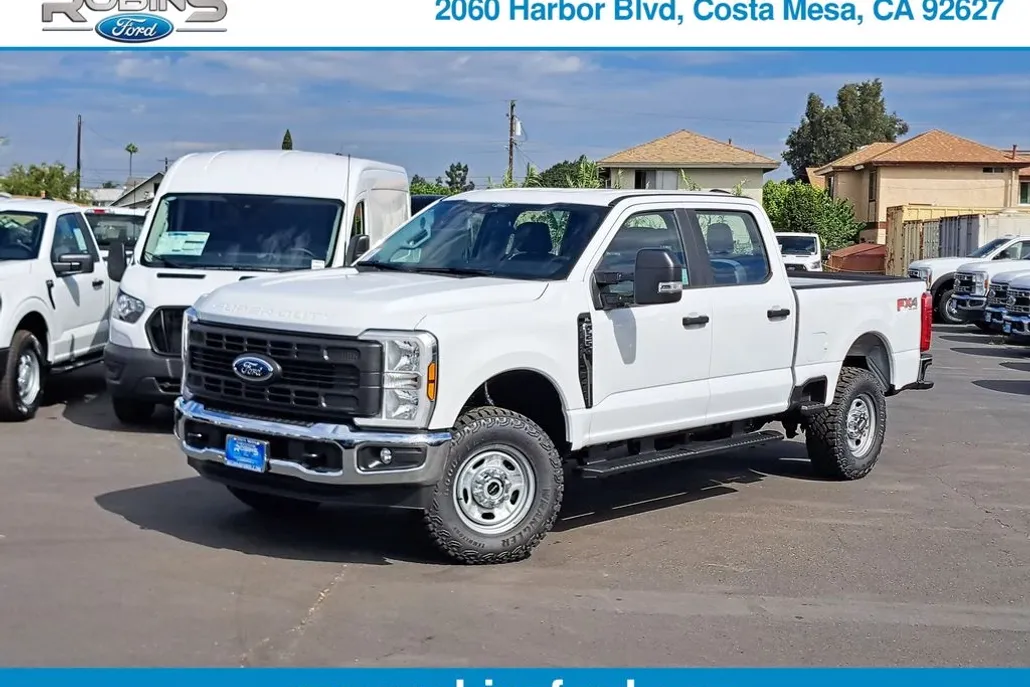 2026 Ford F-250 photo 1