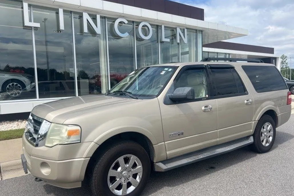 2008 Ford Expedition EL XLT photo 1