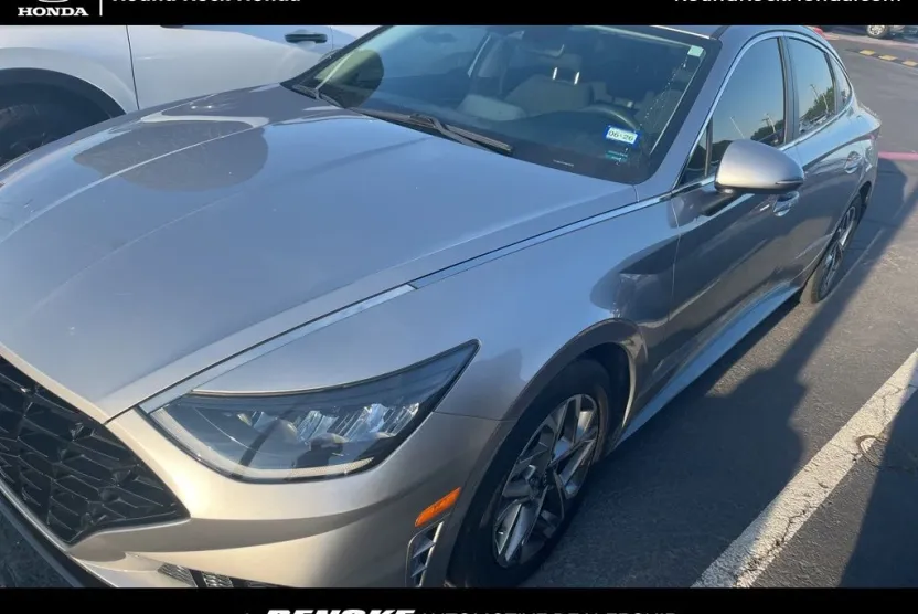 2021 Hyundai Sonata SEL photo 1