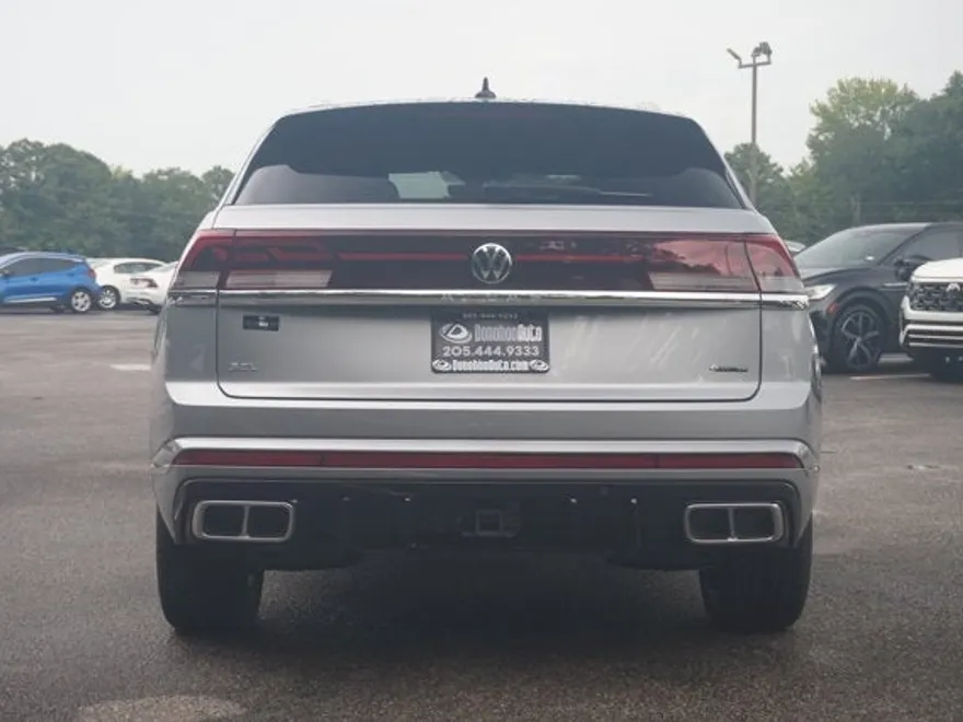 2024 Volkswagen Atlas Cross Sport SEL Premium R-Line photo 1