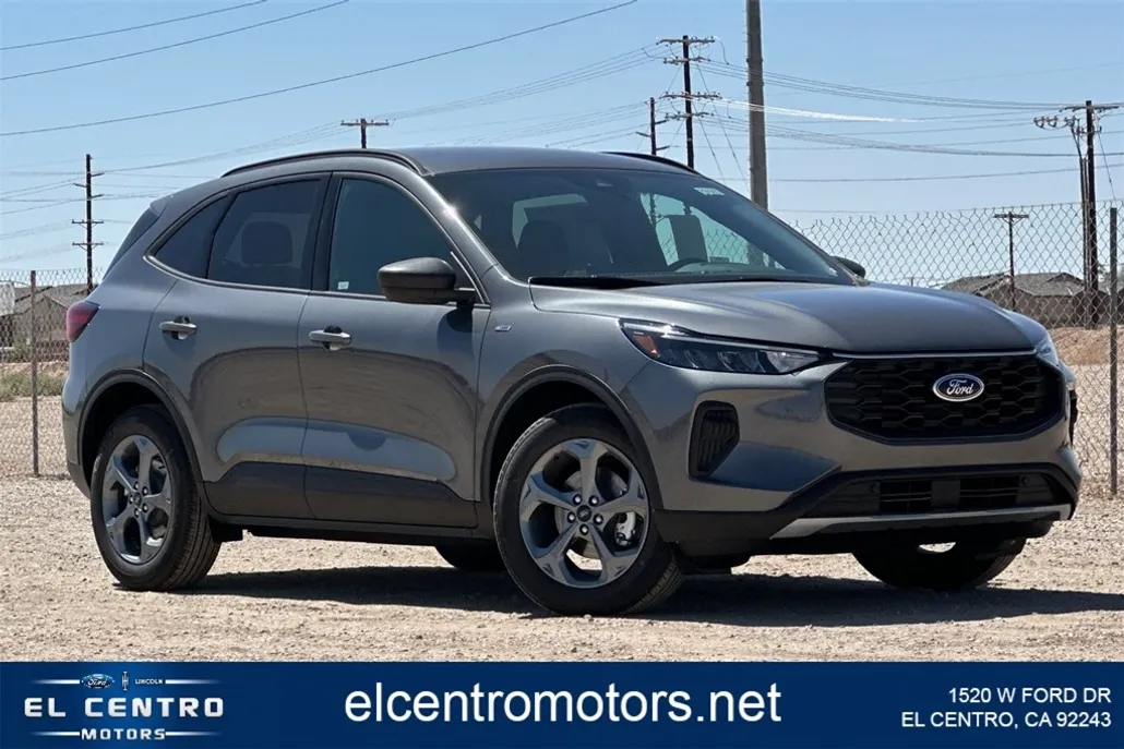 2025 Ford Escape ST-Line photo 1