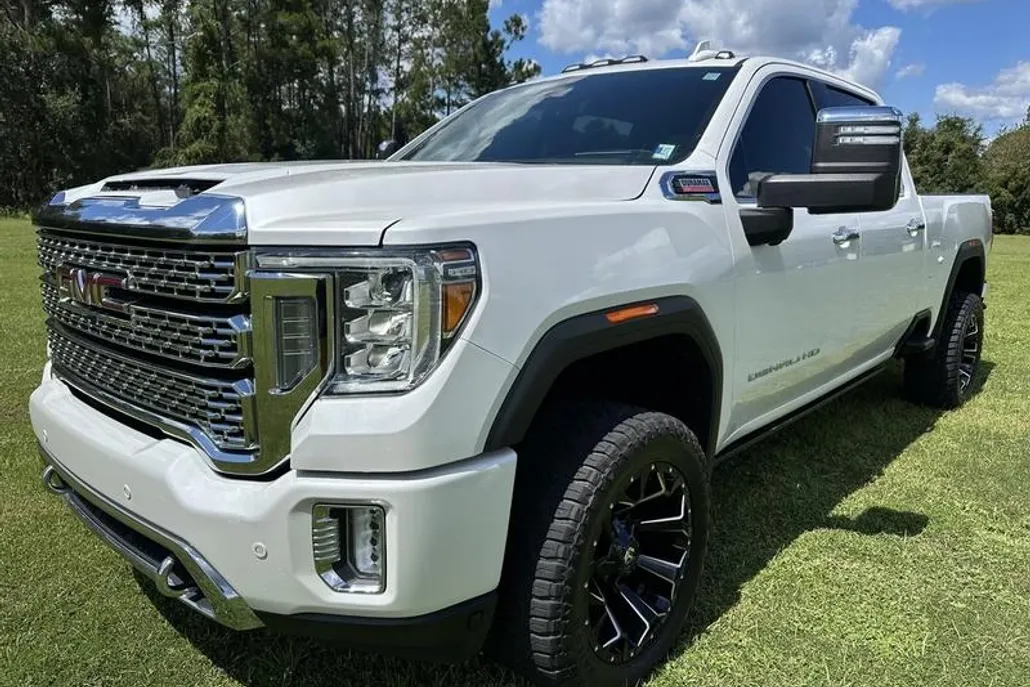 2022 Gmc Sierra HD Denali photo 1