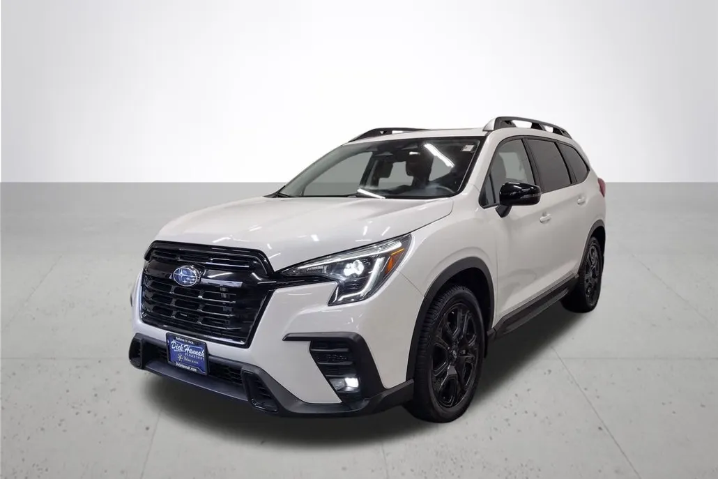 2023 Subaru Ascent Onyx Edition photo 1
