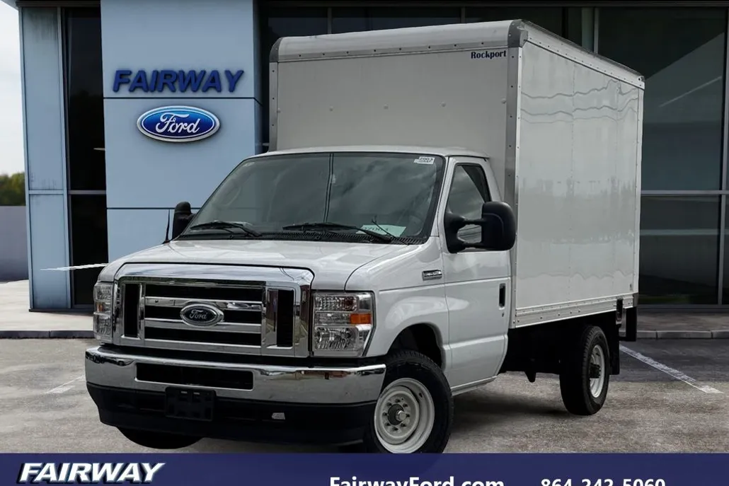 2025 Ford E-350 Base photo 1