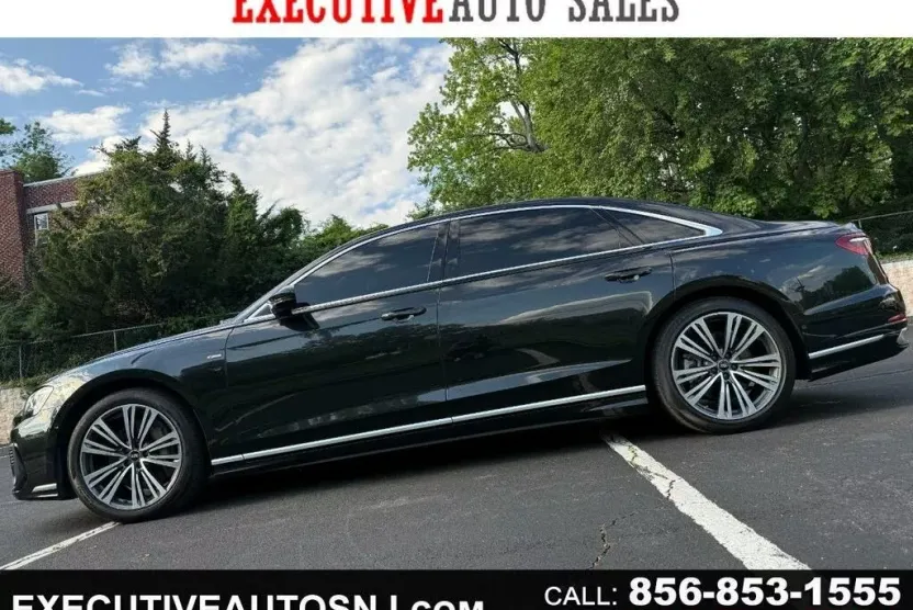 2022 Audi A8 L 55 TFSI Quattro photo 1
